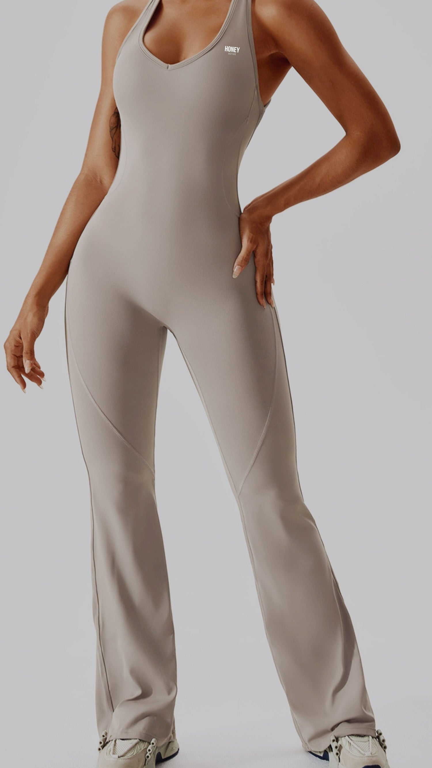 One Pieces